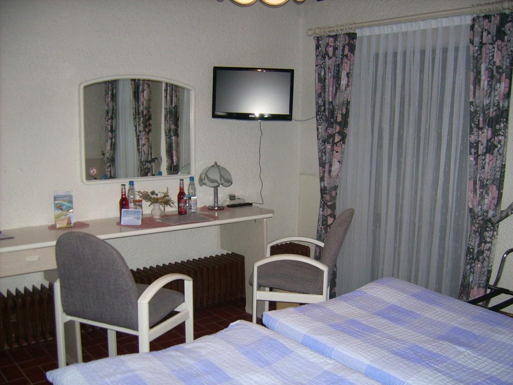 Gaestehaus Hochrhoenblick Schönau an der Brend Camera foto