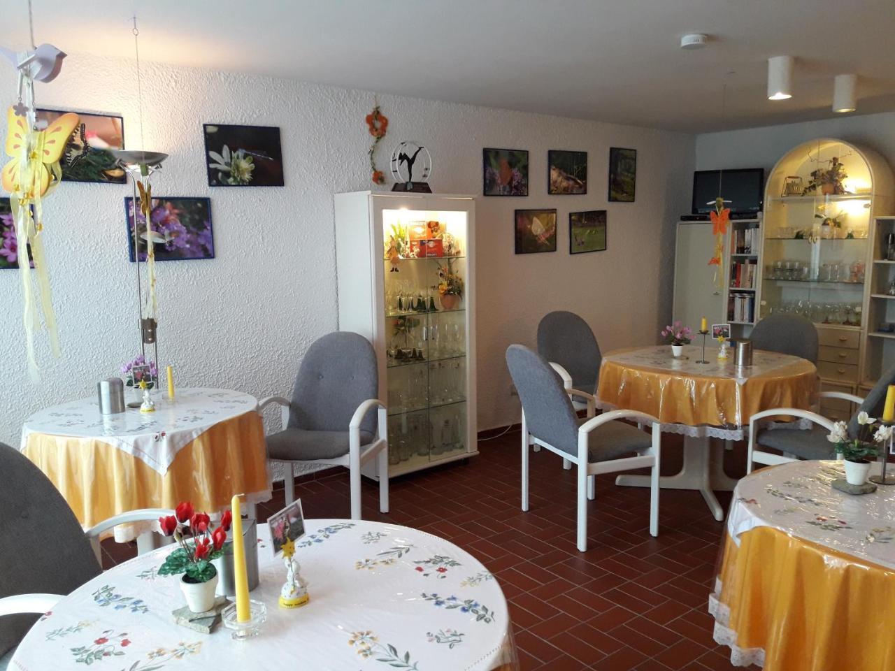 Gaestehaus Hochrhoenblick Schönau an der Brend Esterno foto